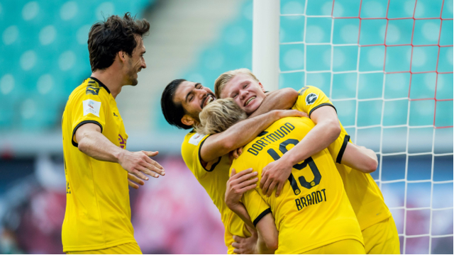 华体会官网登录拜仁巨星伤愈复出即破门，全场球迷沸腾，公司使用.的简单介绍