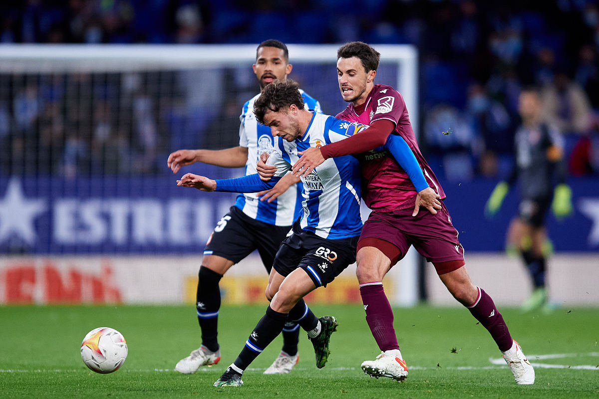 丹佛掘金冲刺阶段遗憾出局巴黎圣日耳曼防线松动备战德甲，尼斯集结日官宣签约都惊呆了的简单介绍