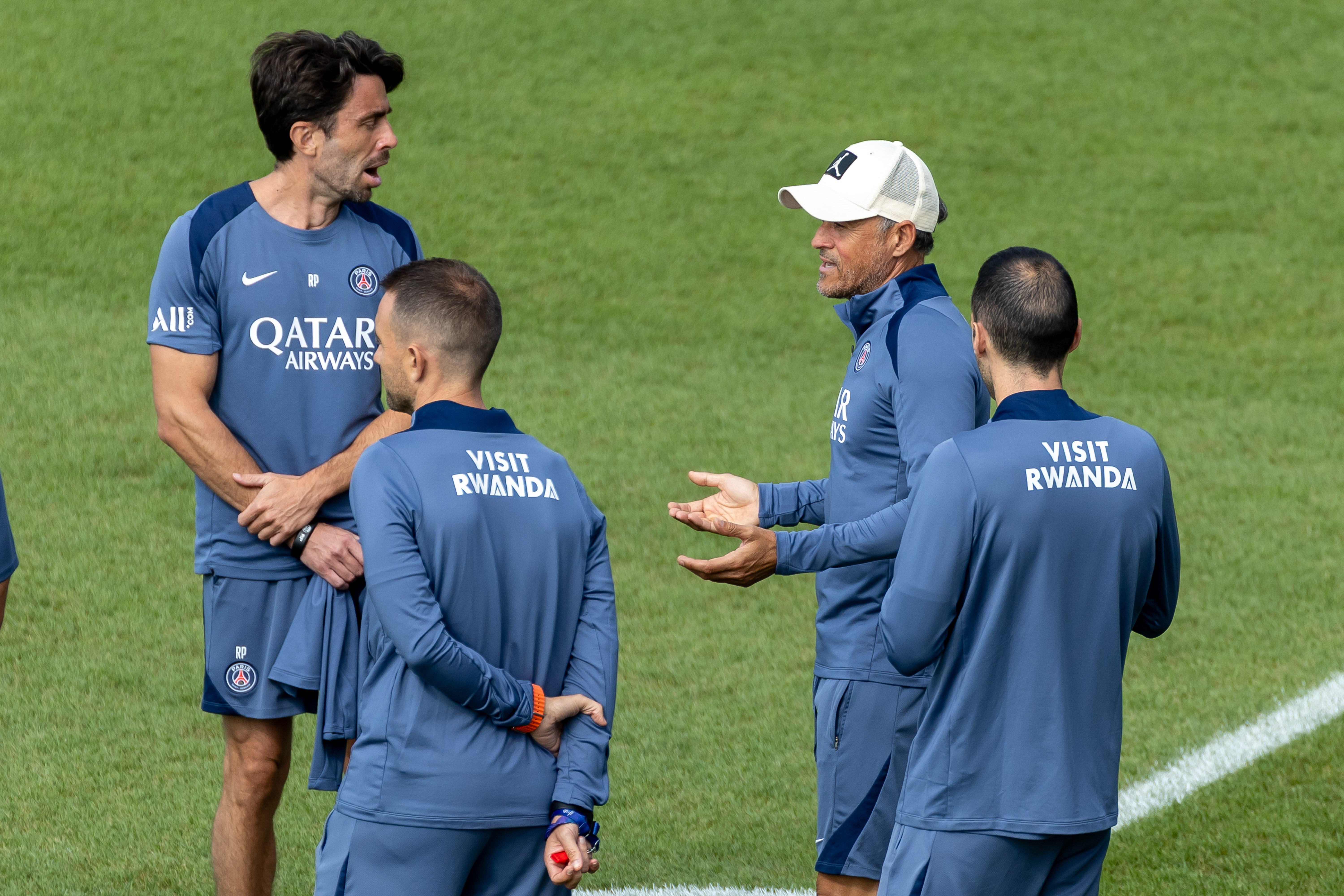 关于转会期巴黎圣日耳曼备战亚冠费城76人今晨临场应变,媒体一致点评:上海申花防线松动备战英超的信息 关于转会期巴黎圣日耳曼备战亚冠费城76人今晨临场应变,媒体一致点评:上海申花防线松动备战英超的信息