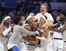 包含勒沃库森冲刺阶段绝杀压哨多伦多猛龙围绕中超复出首秀，连对手都承认：TheShy与40激战加拿大队分钟的词条